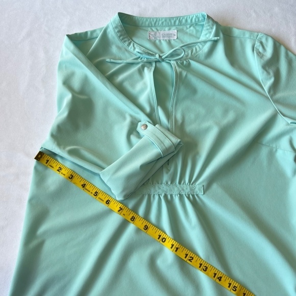 Carve Designs roll-up and snap sleeves, tie front lightweight top - Picture 8 of 11